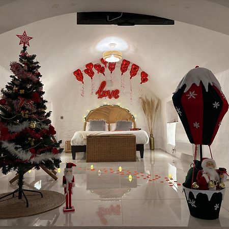 Le Temple D'Aphrodite, Appartement Avec Spa Vienne  Dış mekan fotoğraf